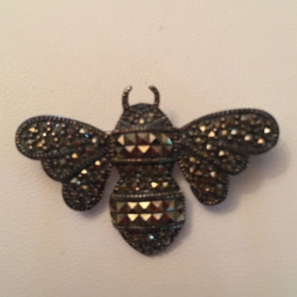 Antiqued Silver-Tone Metal Insect Brooch - Picture 1 of 2
